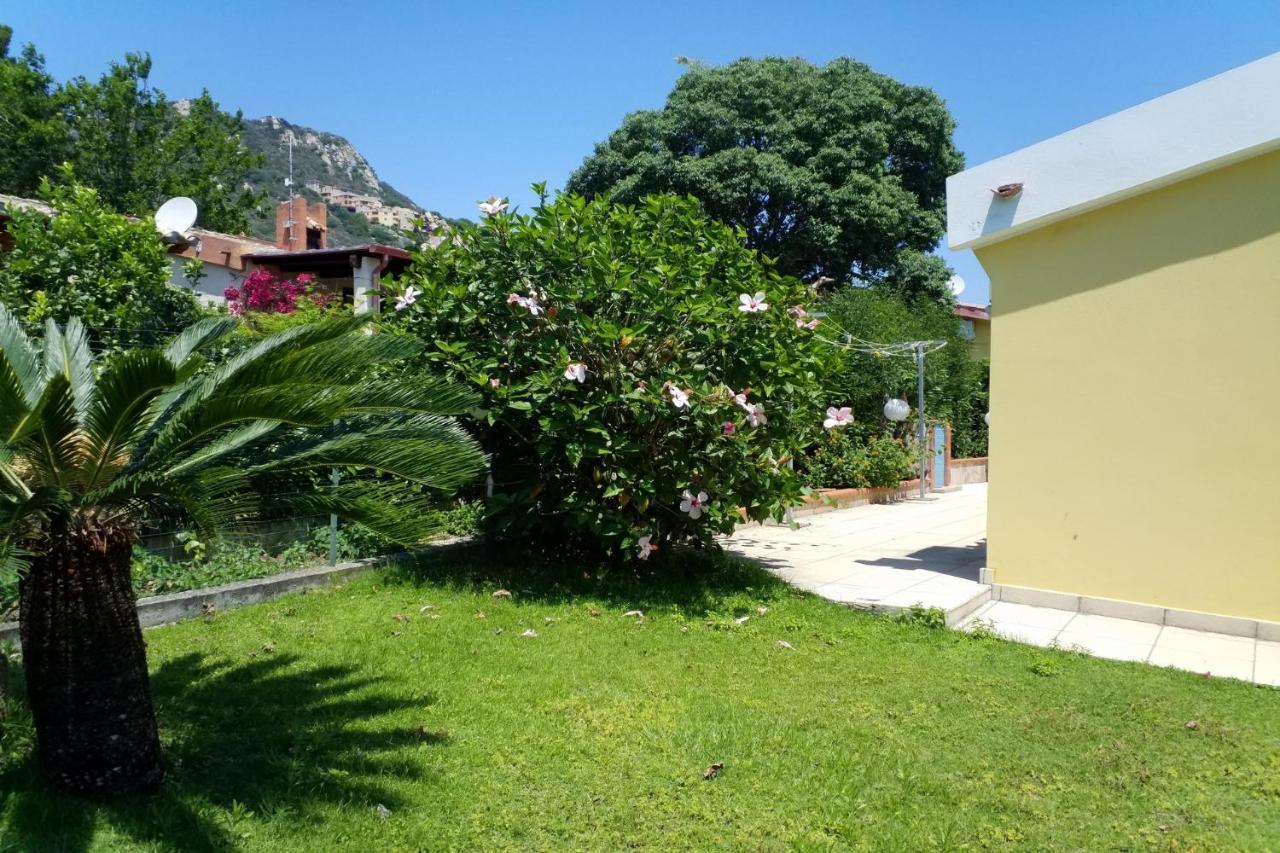 Villa Azzurra Nel Centro Di 코스타 레이 외부 사진