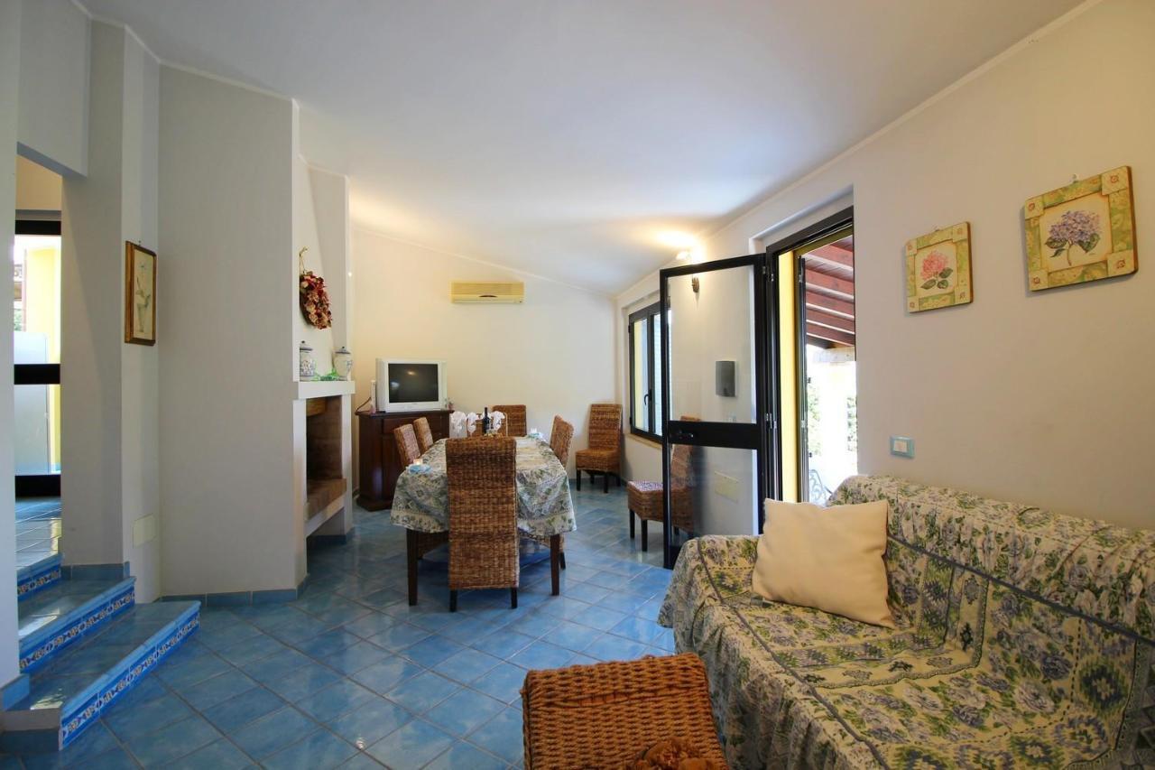 Villa Azzurra Nel Centro Di 코스타 레이 외부 사진
